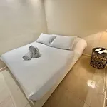 Apartman Colony With Parking, By Welcome To Cannes